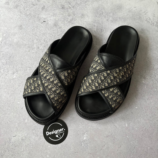 Dior Aqua Sliders - UK 9