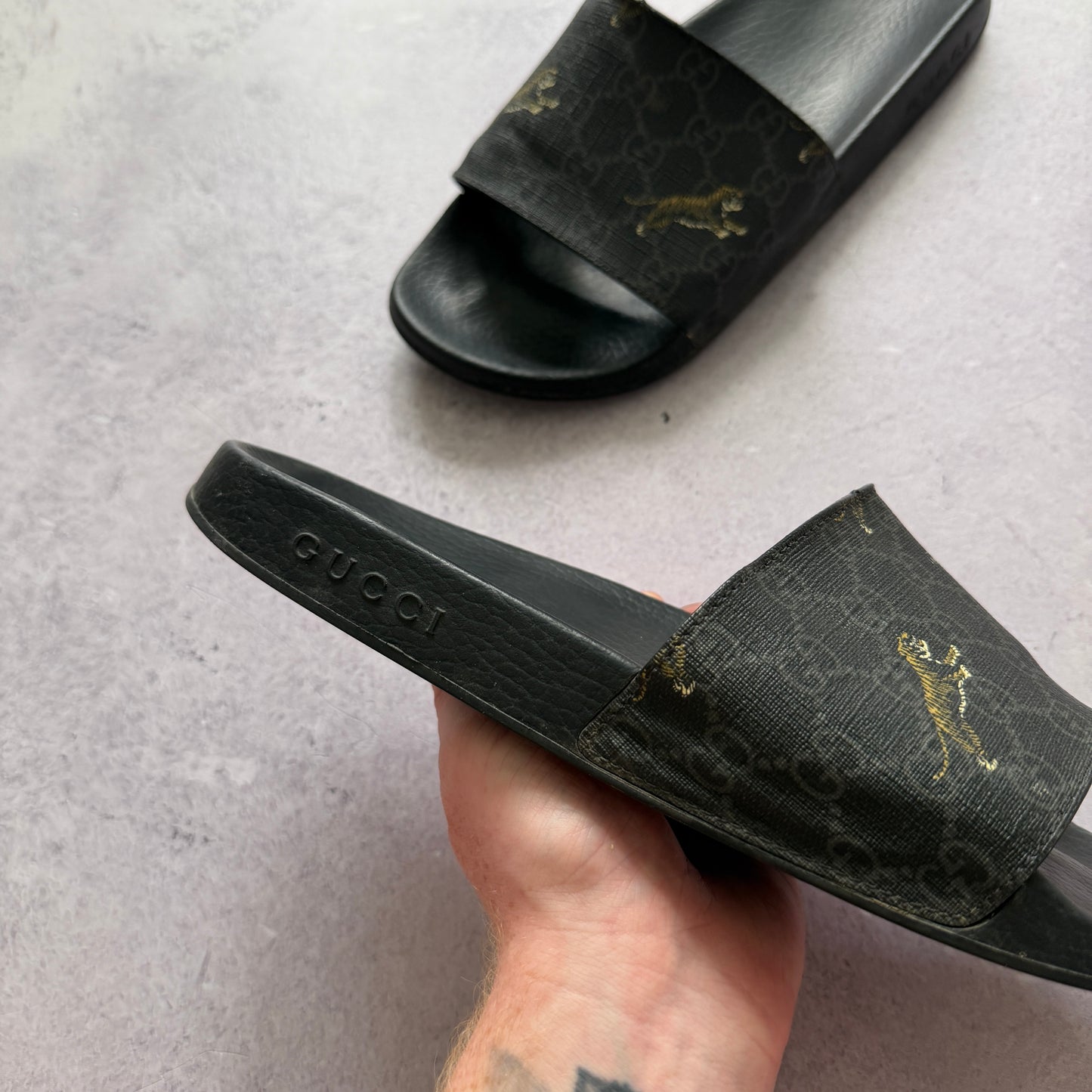 Gucci Sliders - UK 10