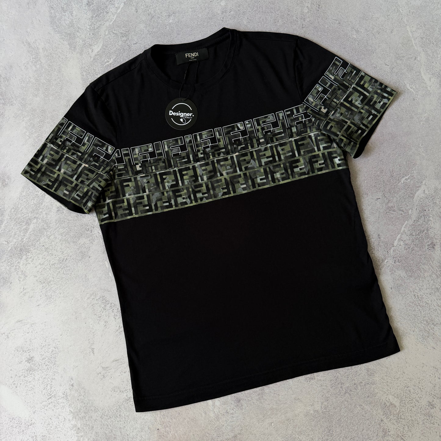 Fendi T-Shirt - Medium