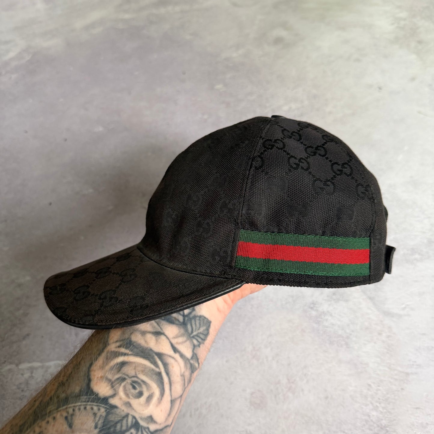 Gucci Cap - Medium