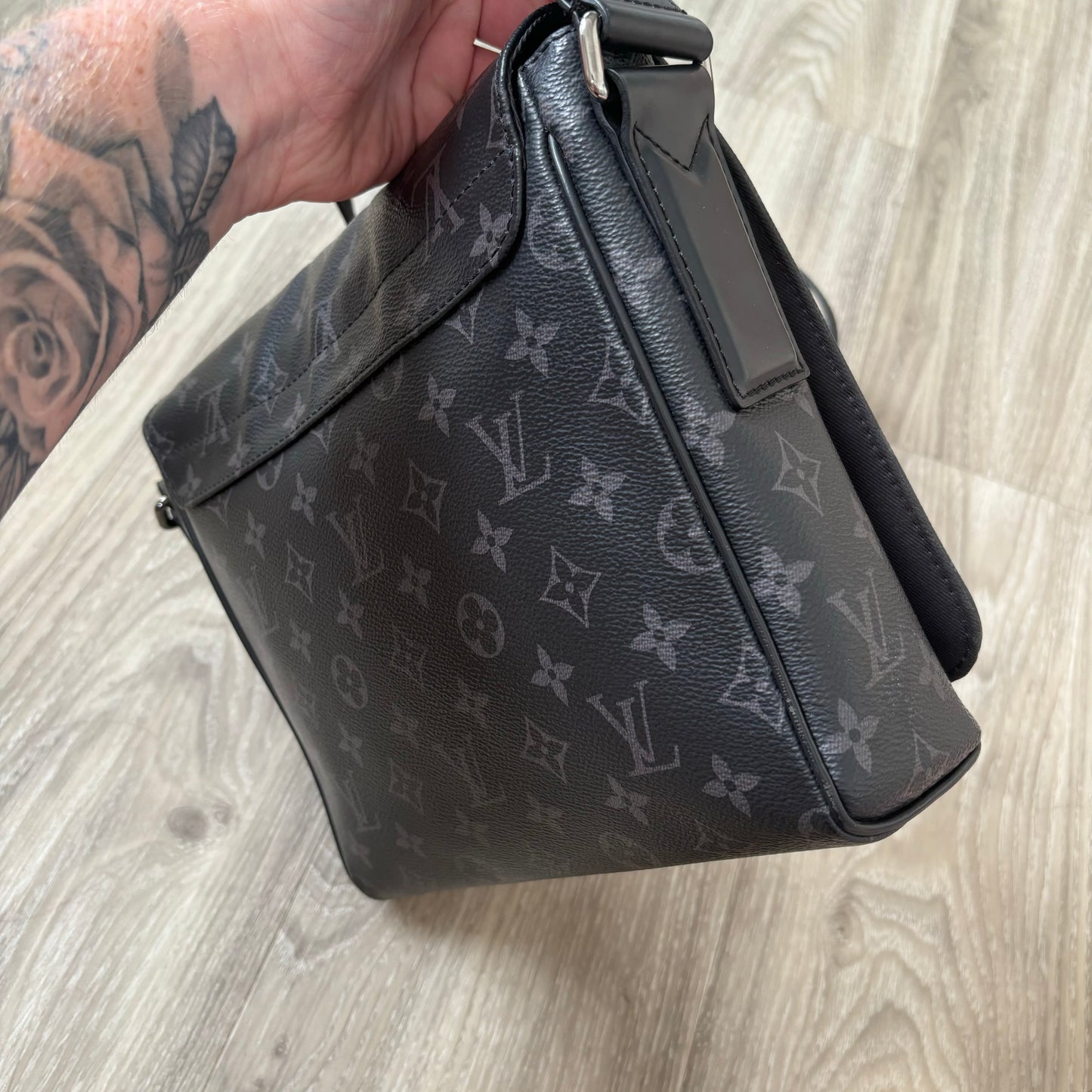 Louis Vuitton Pm Messenger