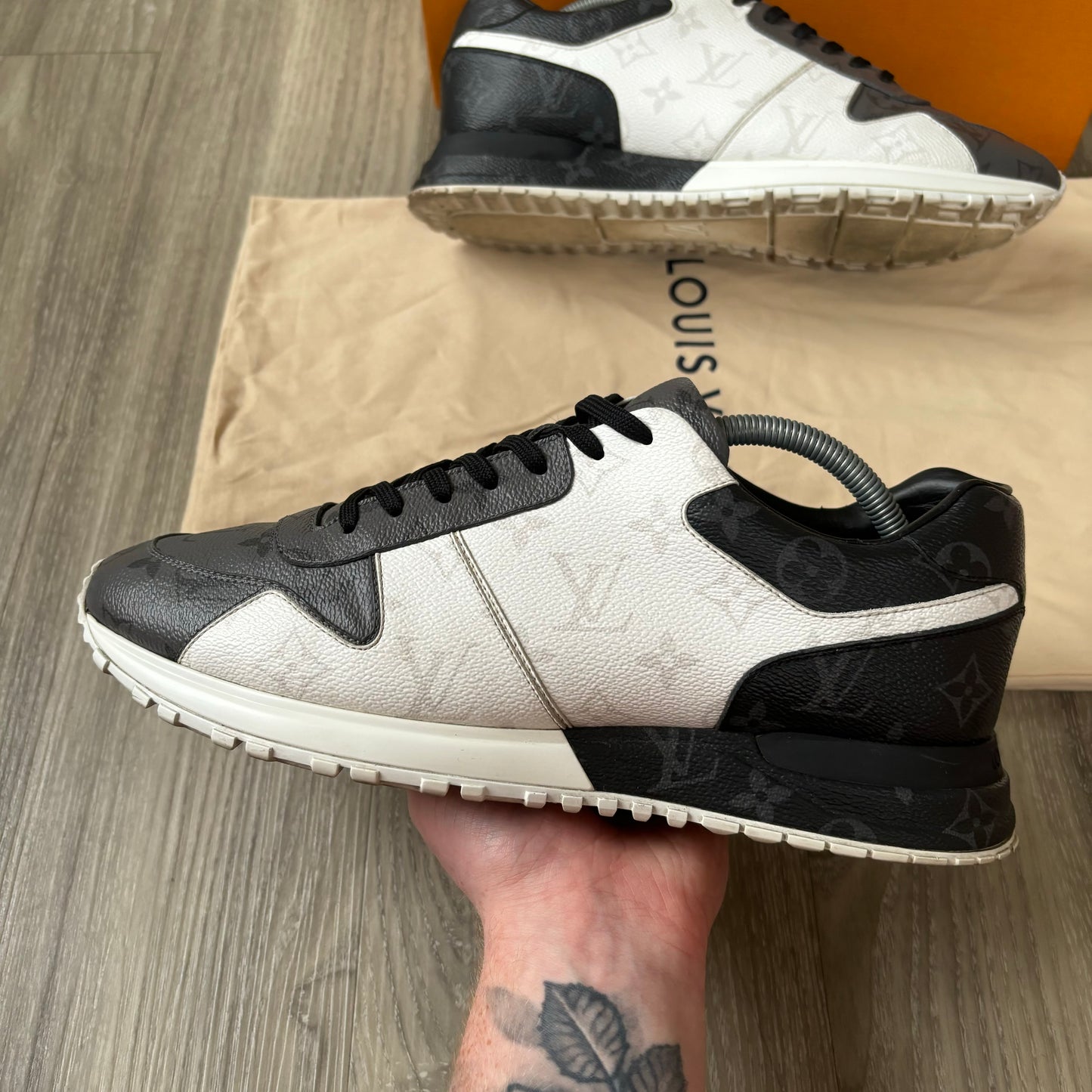 Louis Vuitton Runaway Trainers UK 9.5