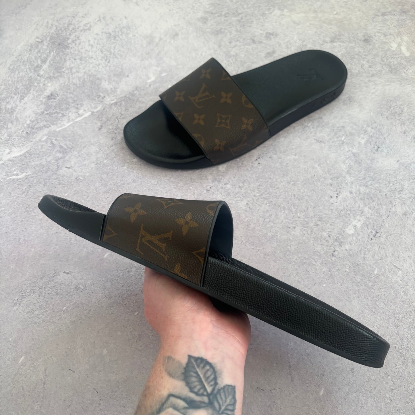 Louis Vuitton Waterfront Mule Sliders - Fits UK 11