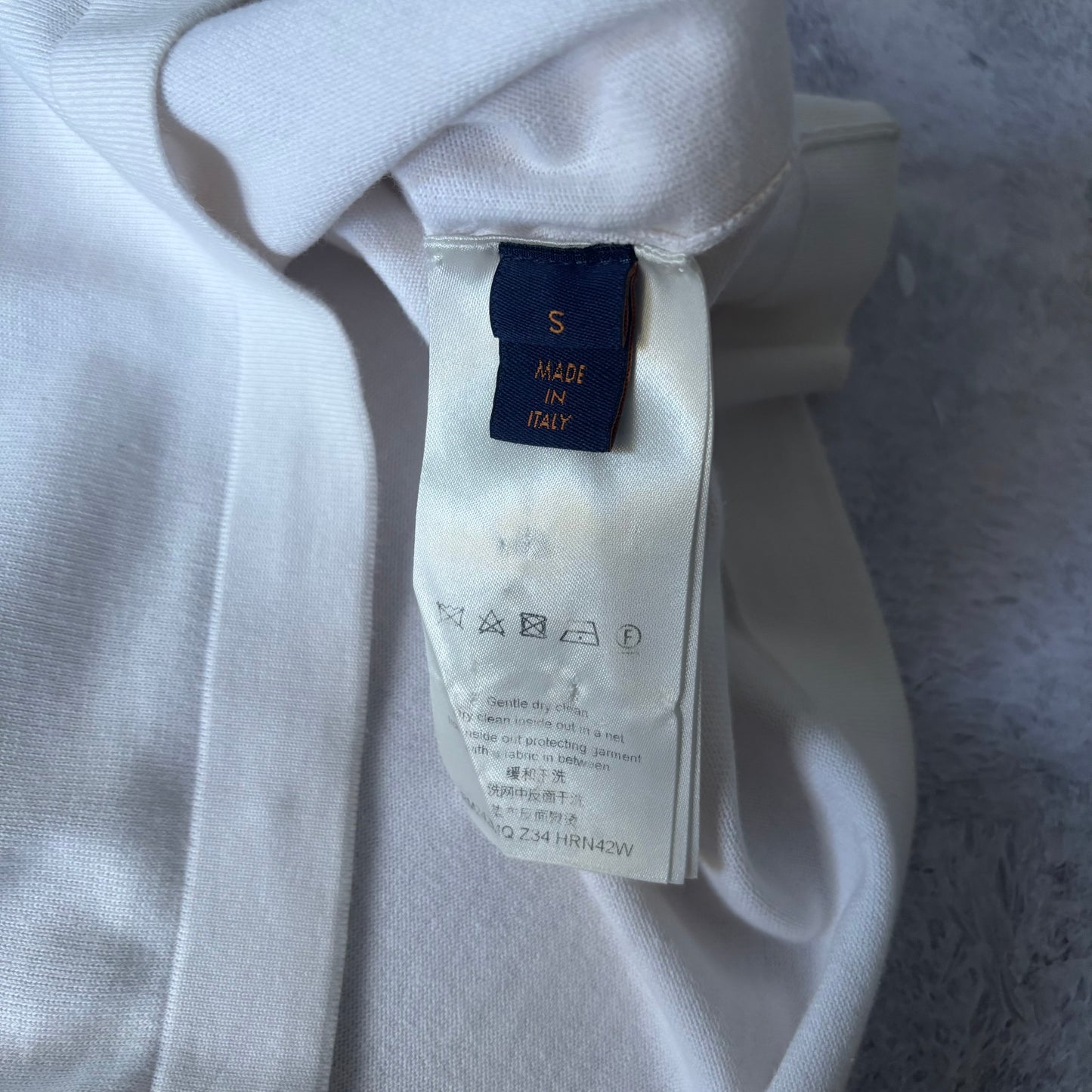 Louis Vuitton T-Shirt - Small