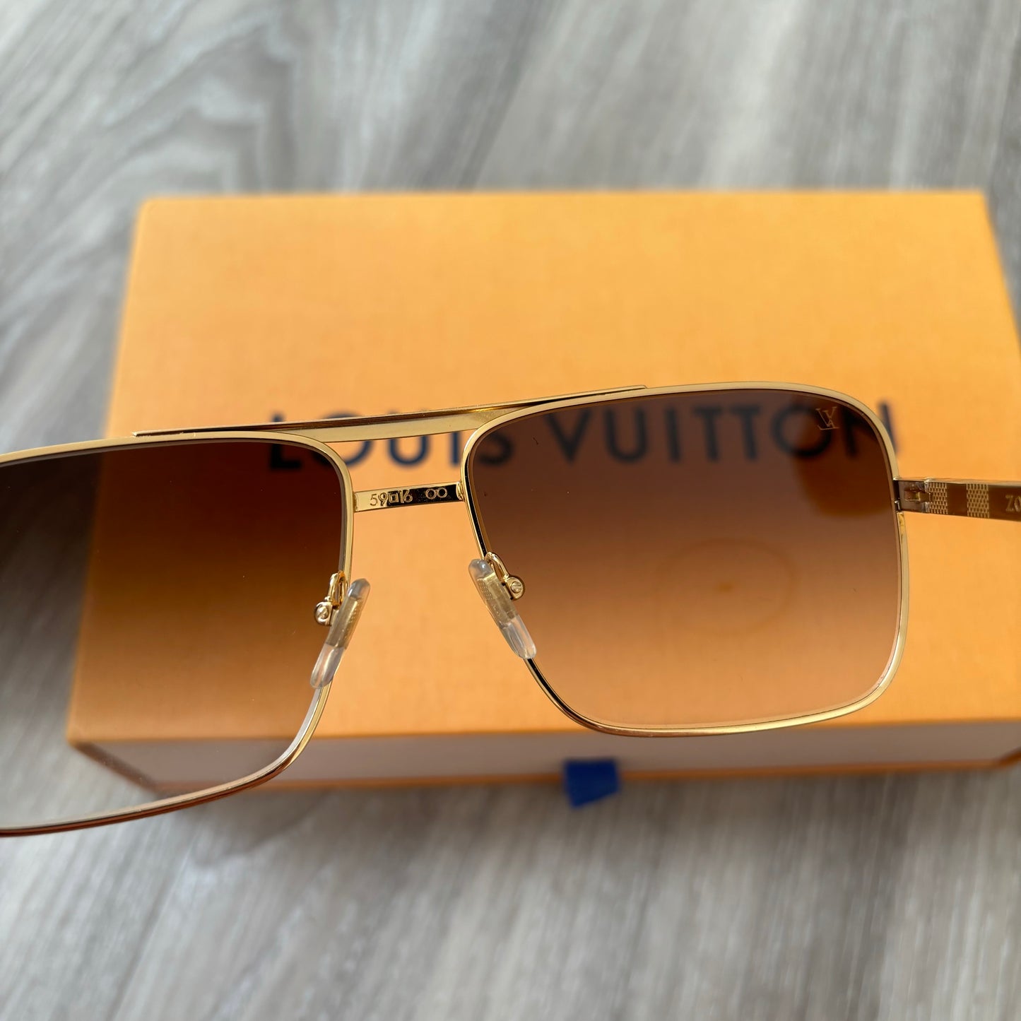 Louis Vuitton Attitude Sunglasses Gold