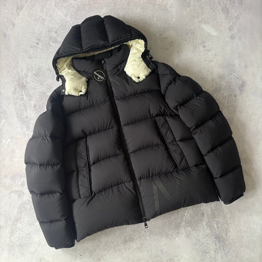 Moncler Wilms Puffer Jacket - Size 3