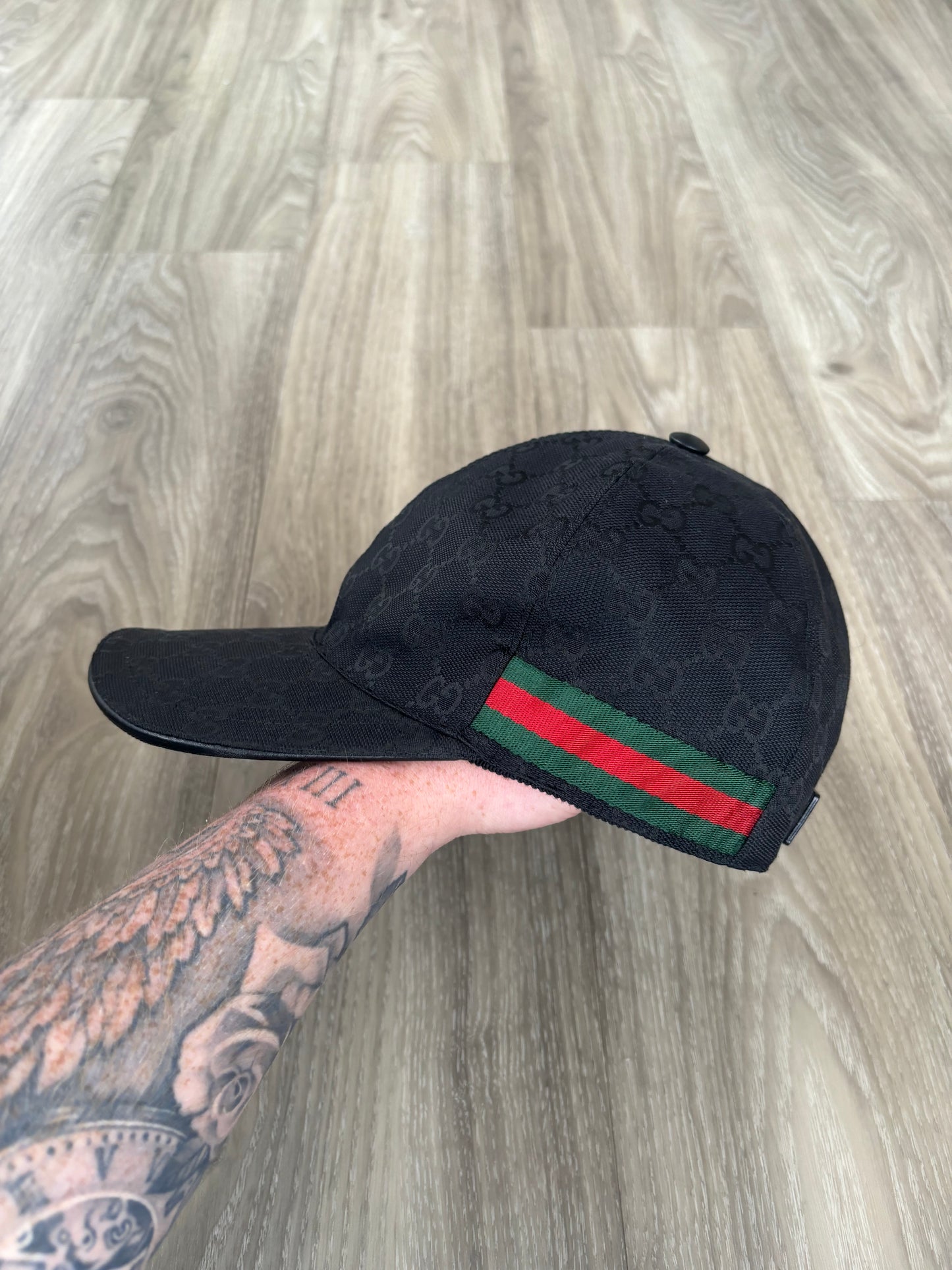 Gucci Cap (Medium)