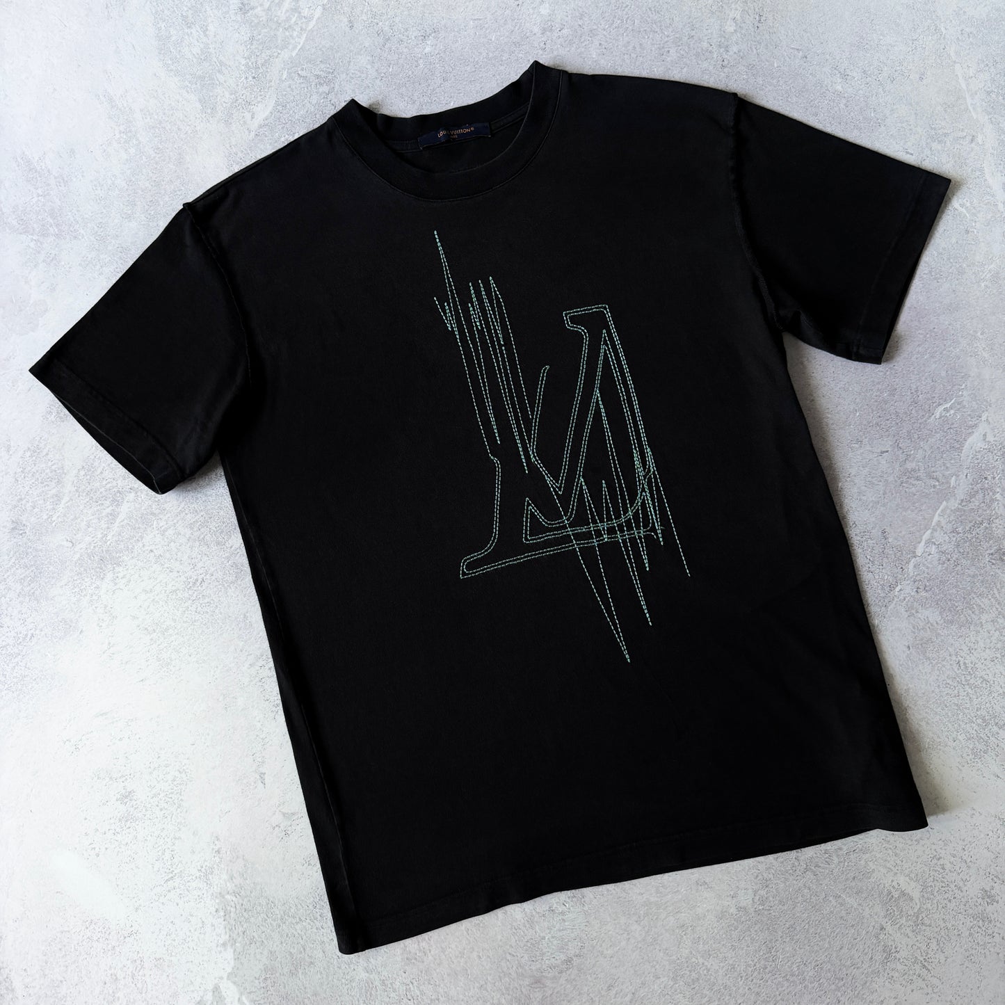 Louis Vuitton Frequency T-Shirt - Small