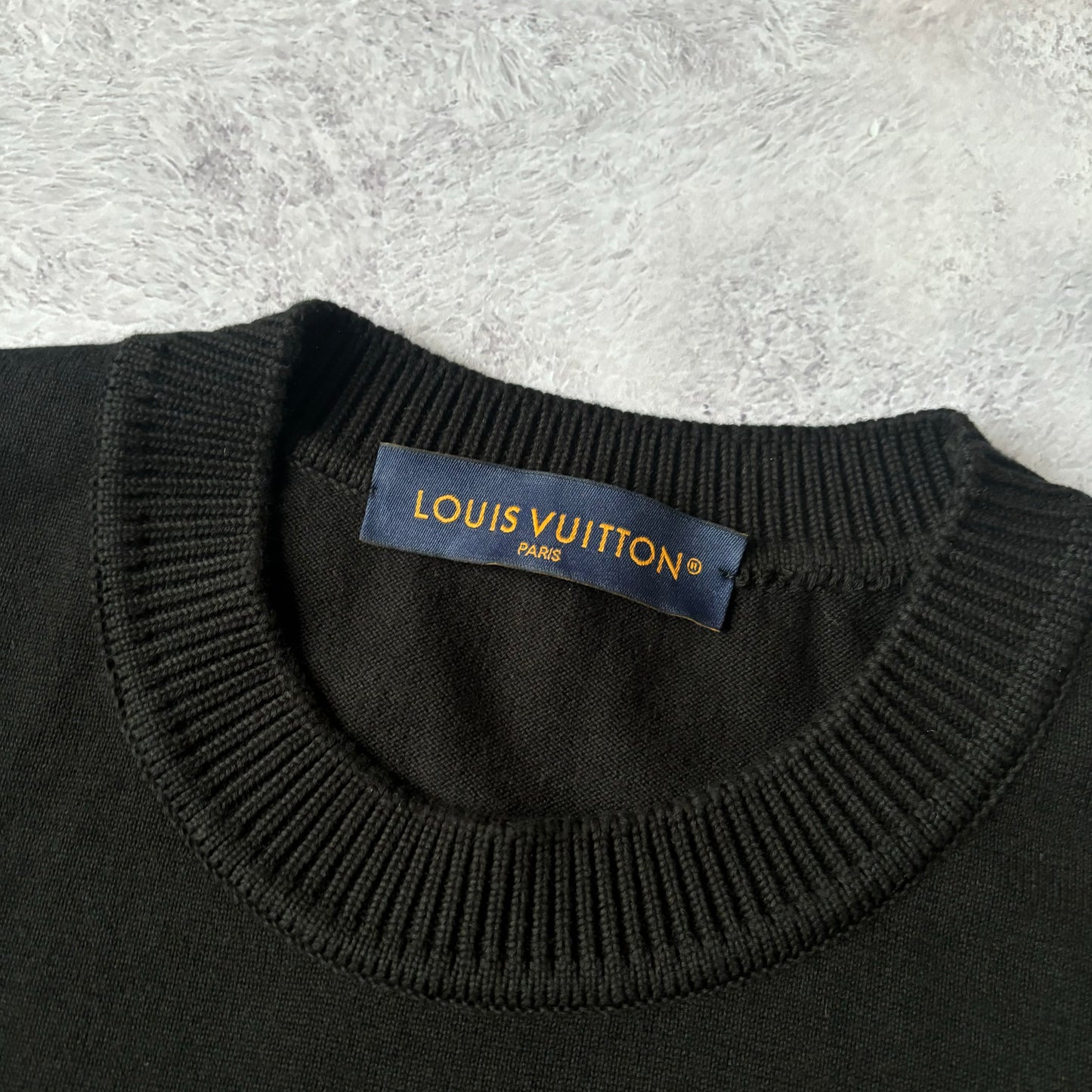 Louis Vuitton T-Shirt - Small