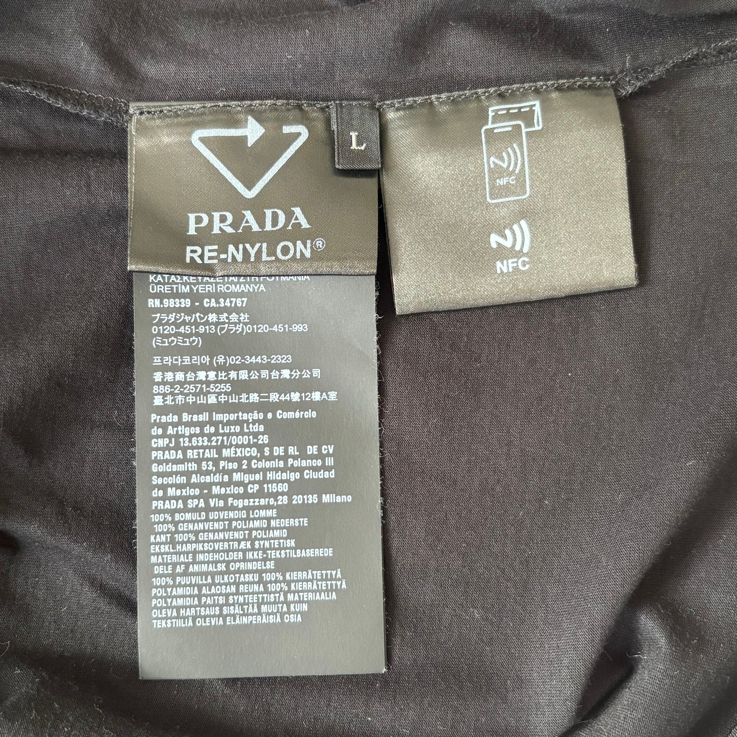 Prada T-Shirt - Large