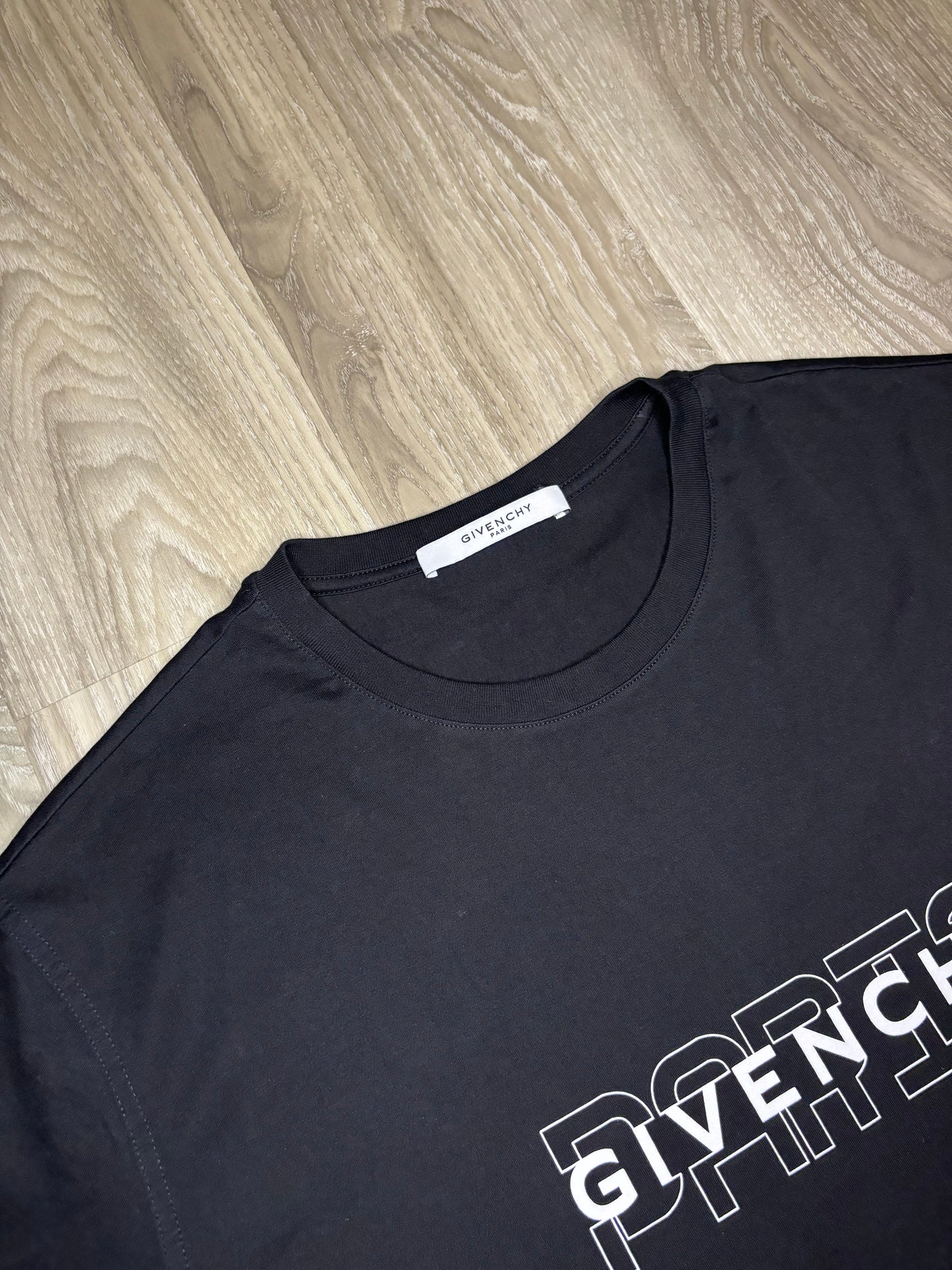 Givenchy T-Shirt