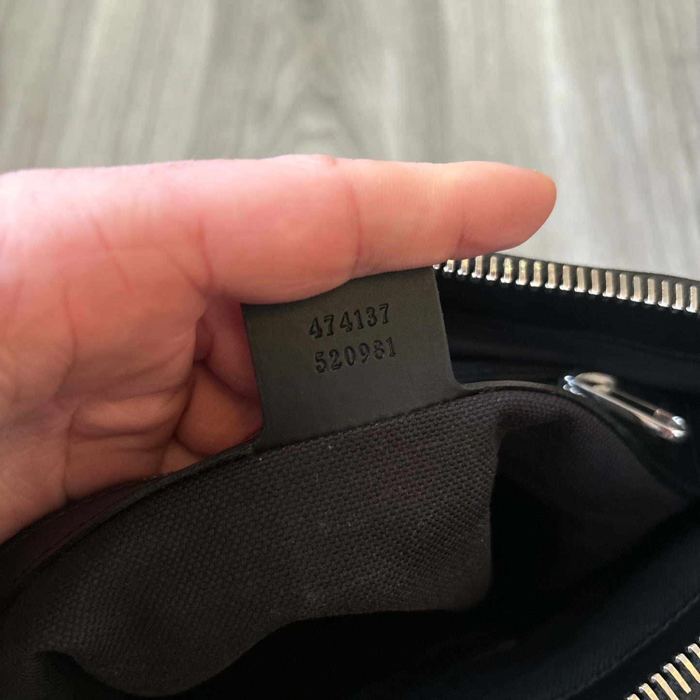 Gucci Messenger Bag