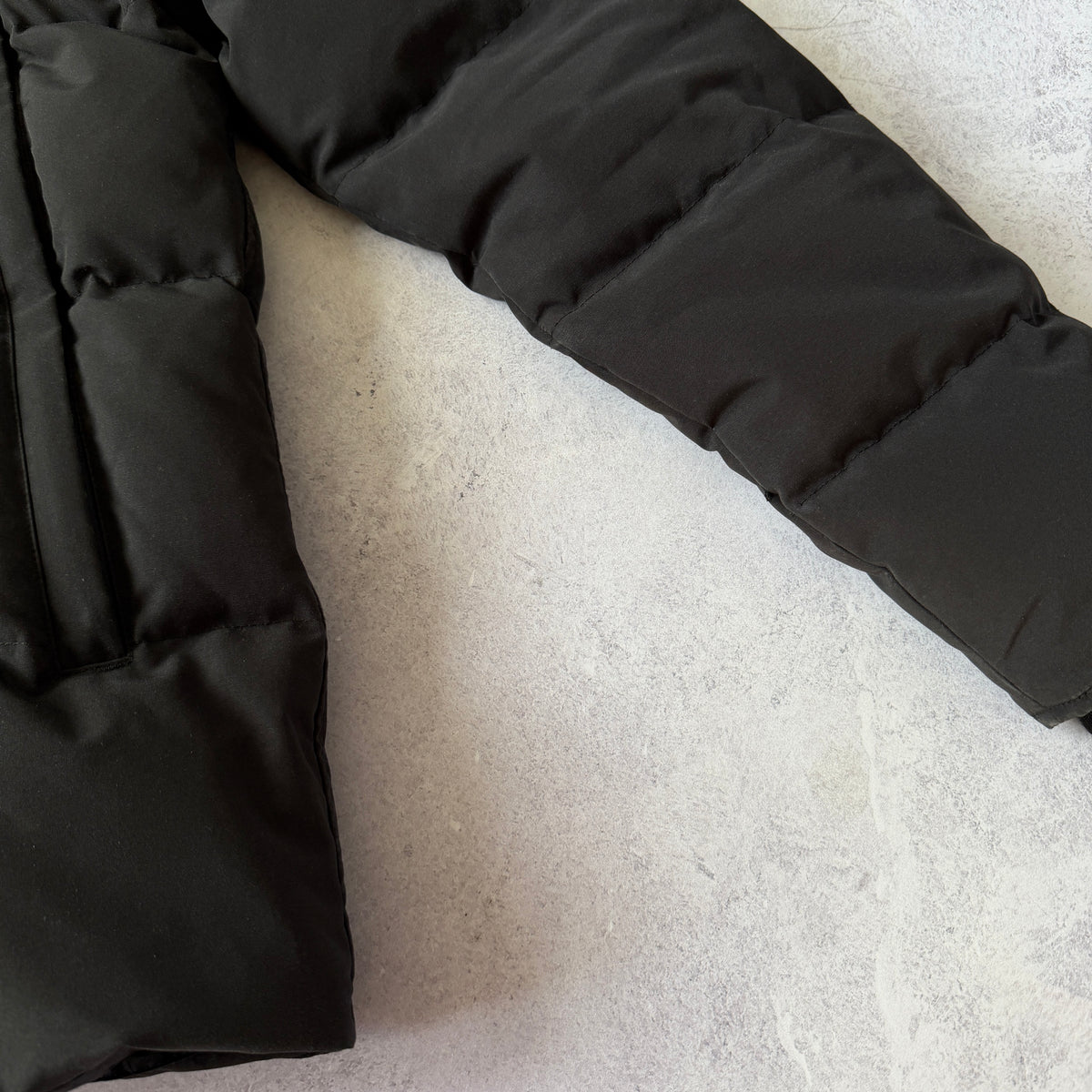 Canada Goose Wyndham Parka Jacket - Large