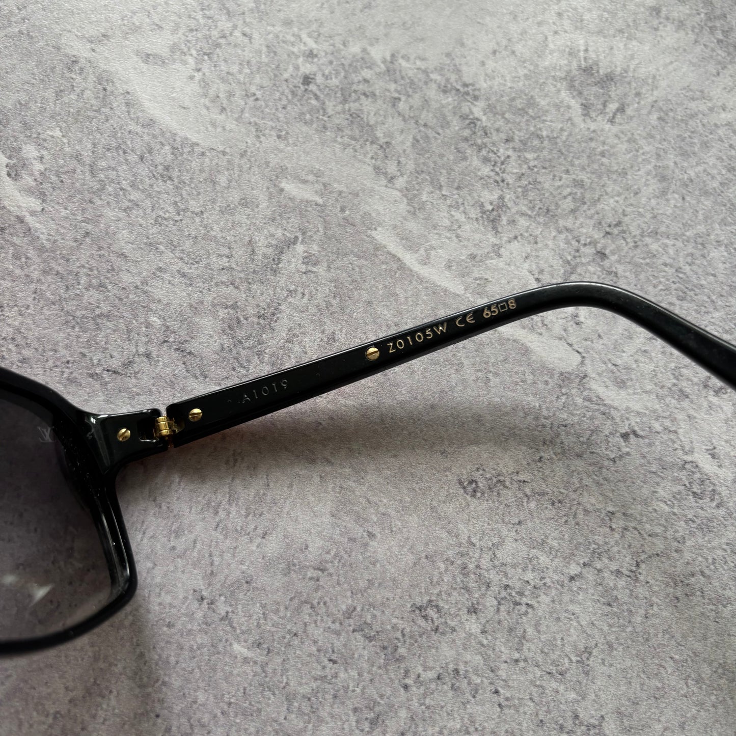 Louis Vuitton Evidence Sunglasses