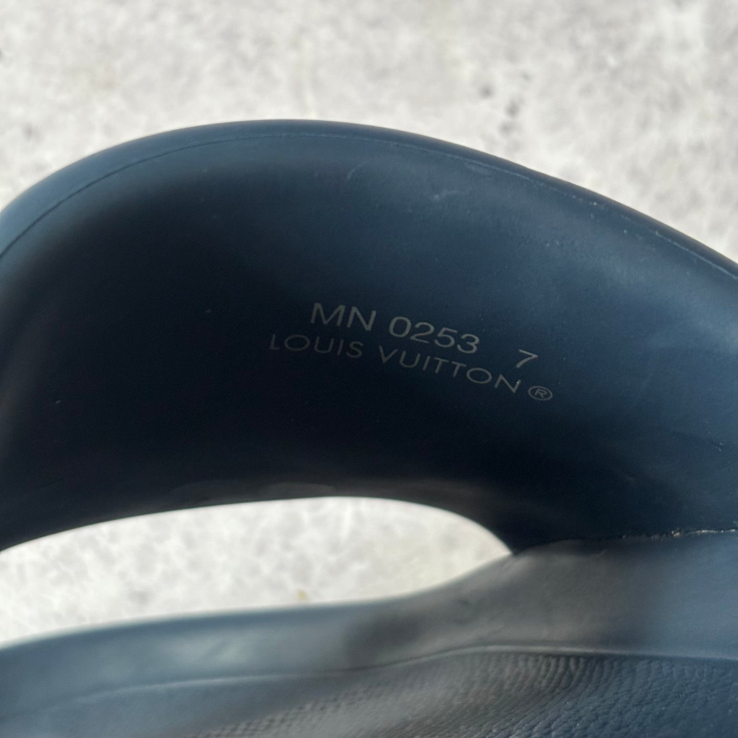 Louis Vuitton Waterfront Mule Sliders - Fits 8