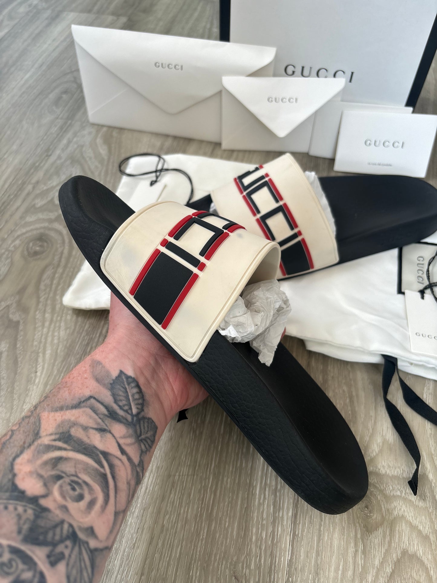 Gucci Sliders UK 8