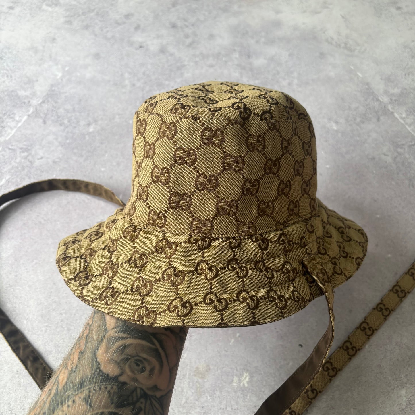 Gucci Reversible Bucket Hat - Medium