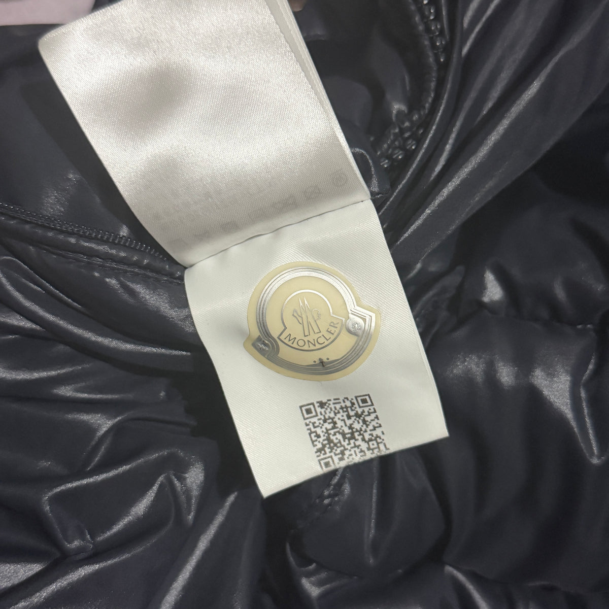 Moncler Mounier Puffer Jacket - Size 3