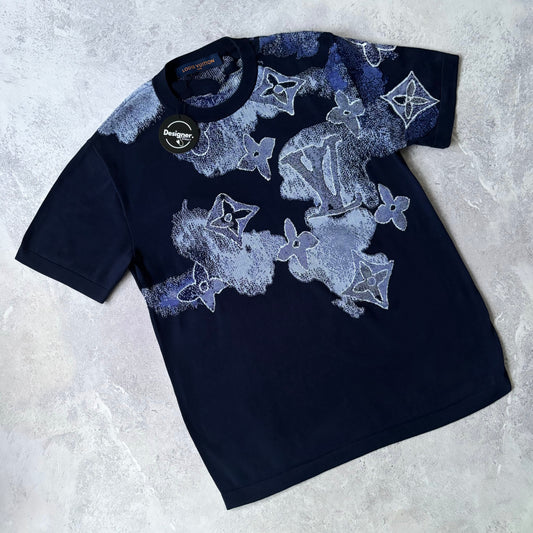 Louis Vuitton T-Shirt - Fits Small