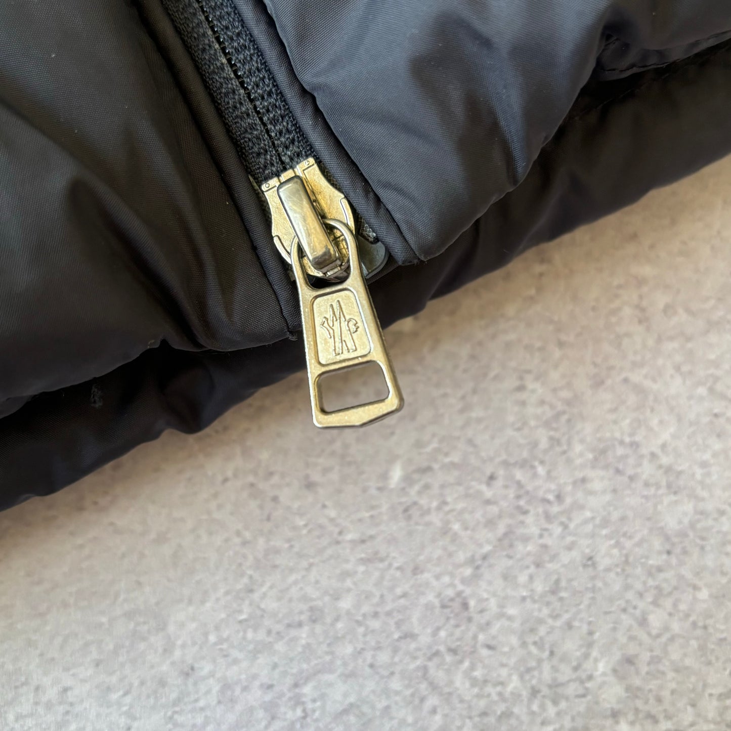 Moncler Servieres Puffer Jacket - Size 4