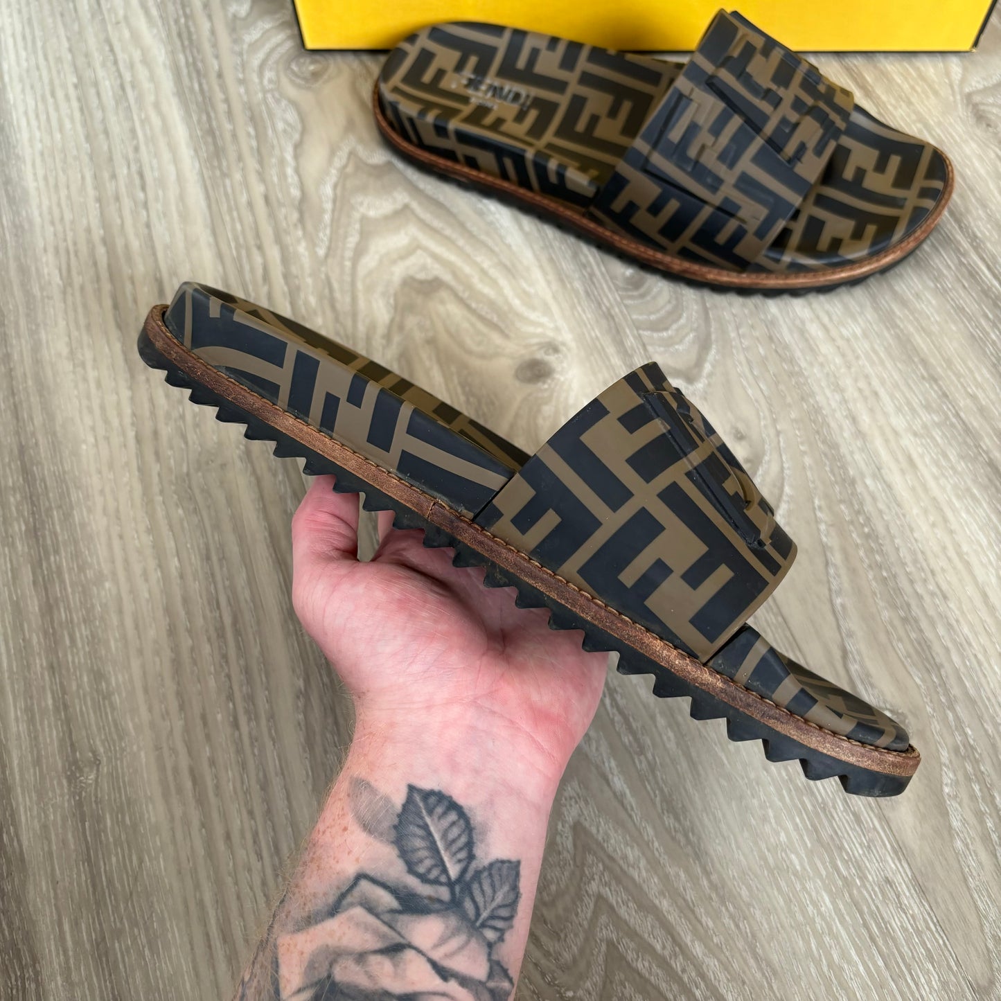 Fendi Sliders UK 9