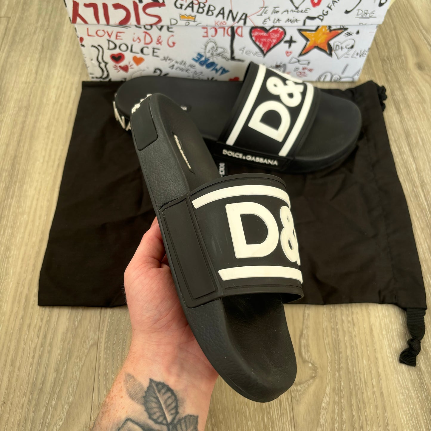 Dolce & Gabbana Sliders UK 9