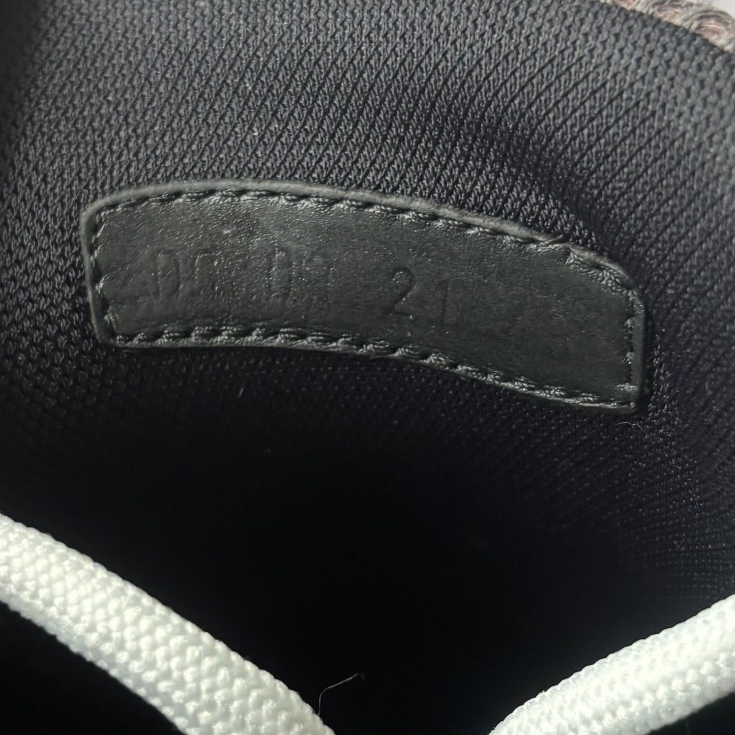 Dior B22 Trainers - UK 9