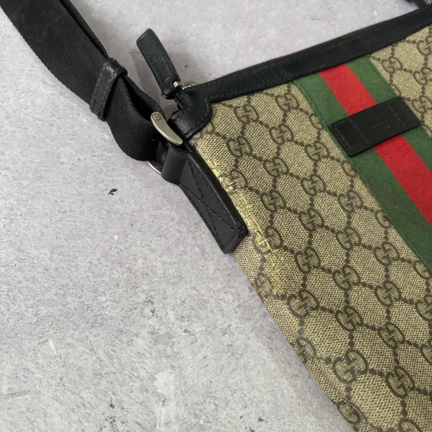 Gucci Messenger Bag