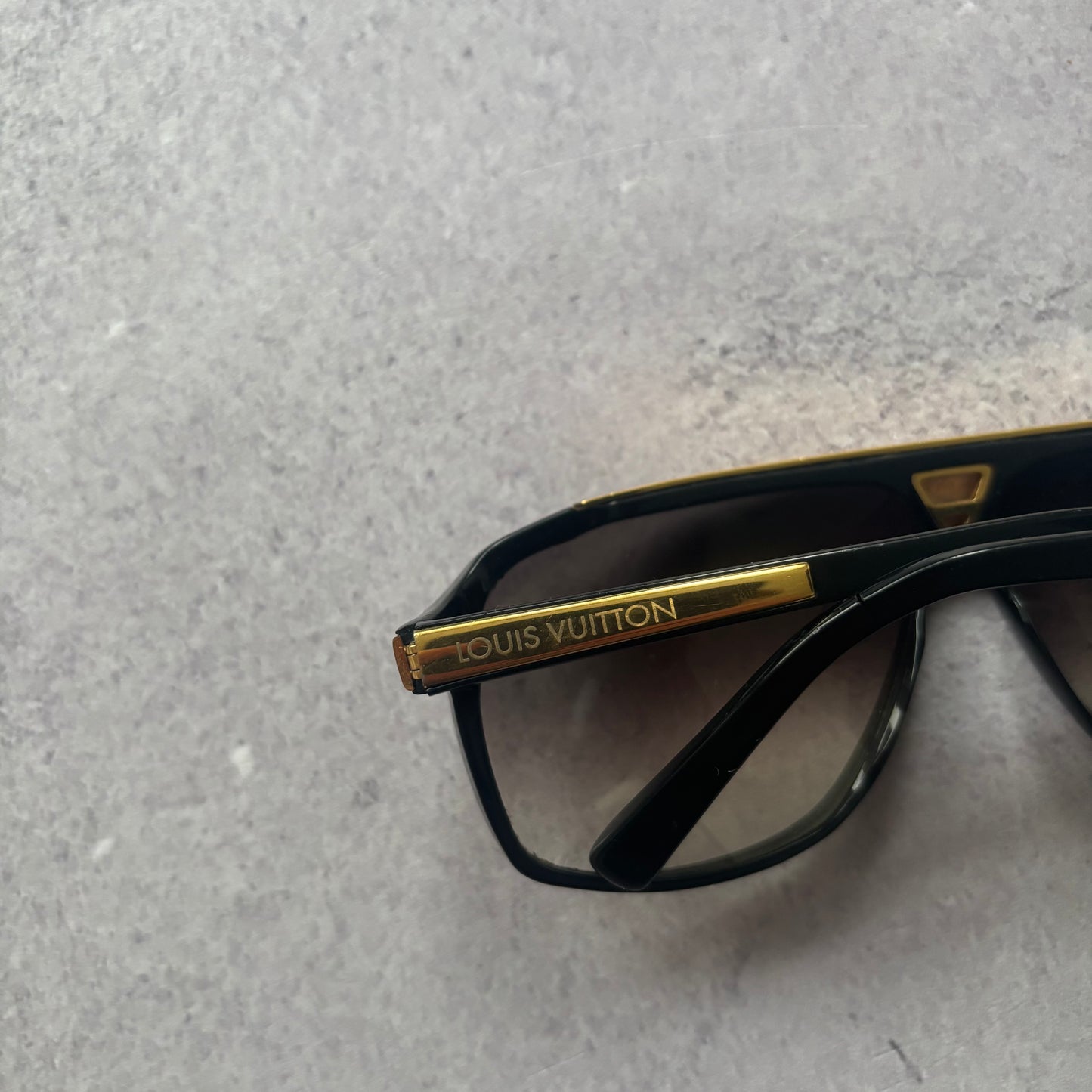Louis Vuitton Evidence Sunglasses