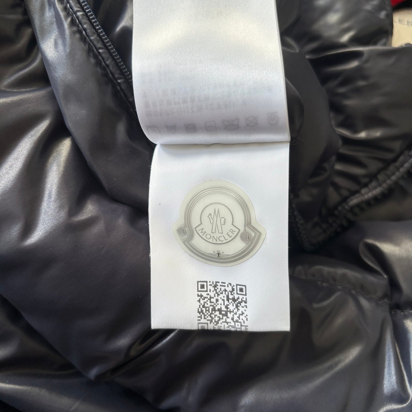 Moncler Mounier Puffer Jacket - Size 2