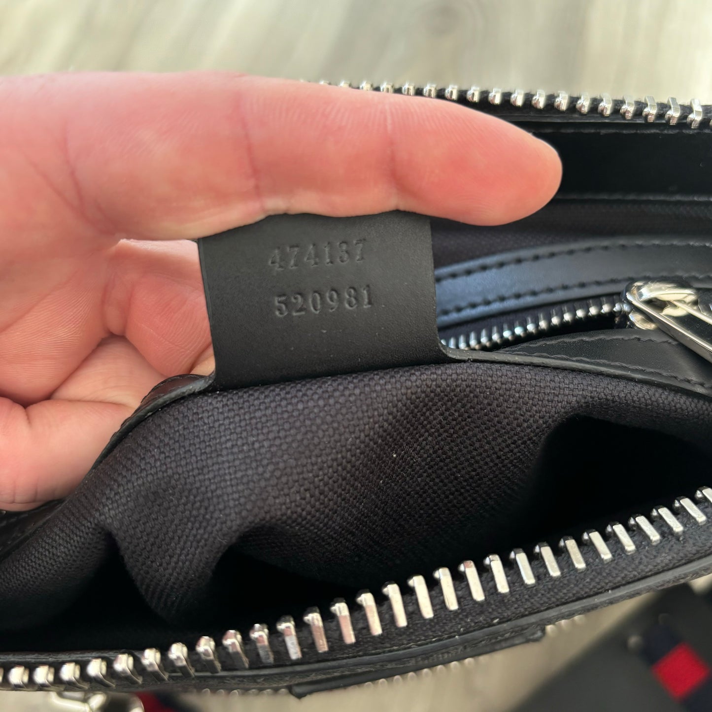 Gucci Messenger Bag