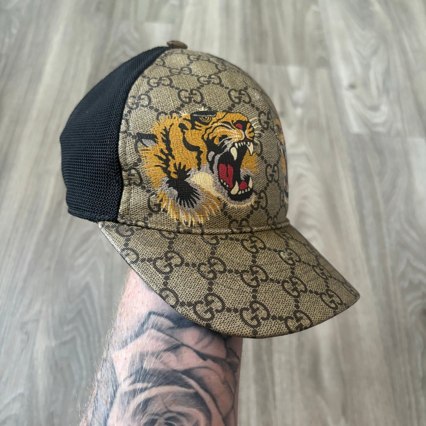 Gucci Cap (Medium)