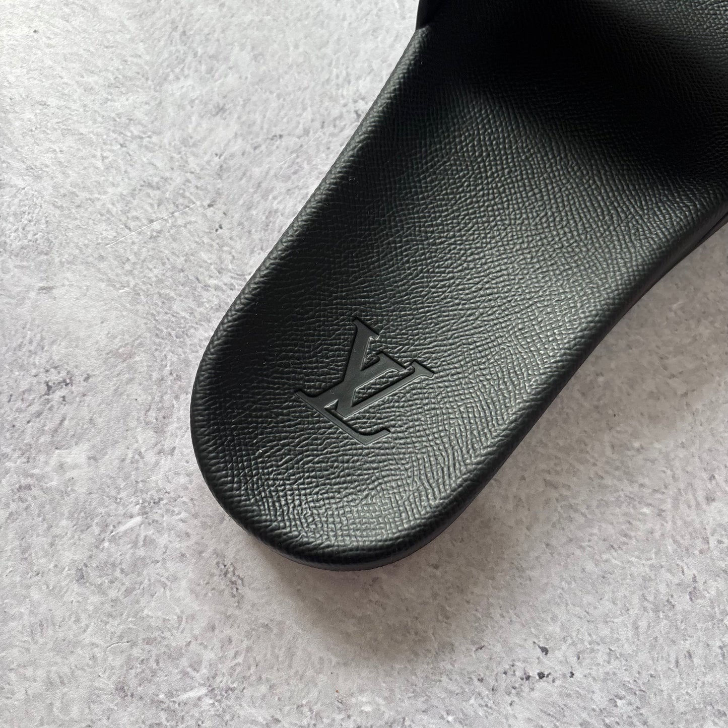 Louis Vuitton Waterfront Mule Sliders -Fits UK 7