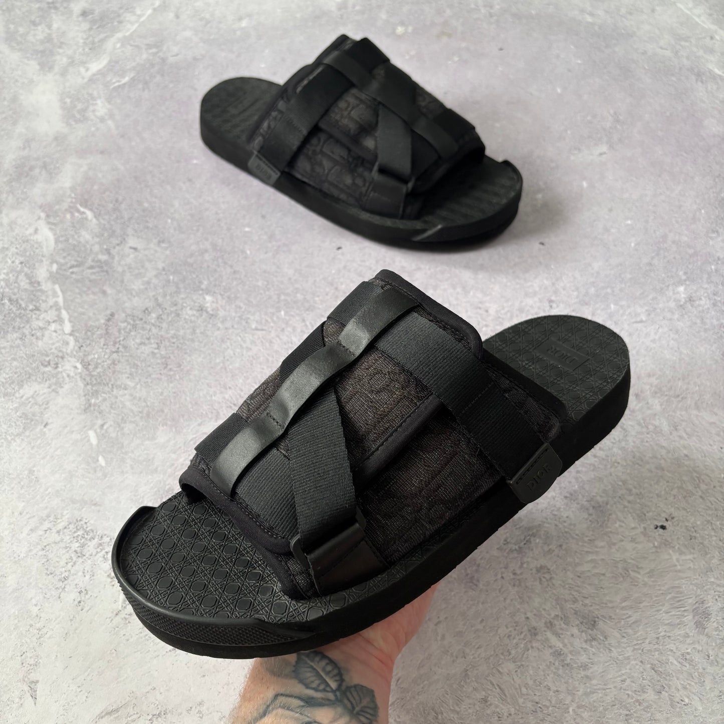 Dior Alpha Sliders - UK 10
