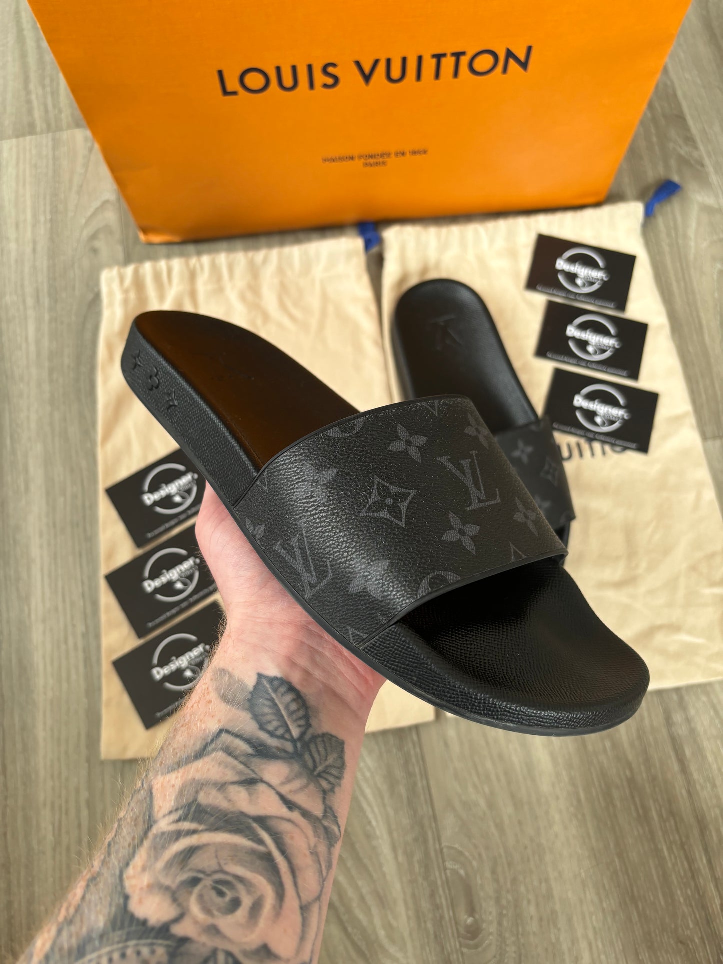 Louis Vuitton Sliders UK 8.5