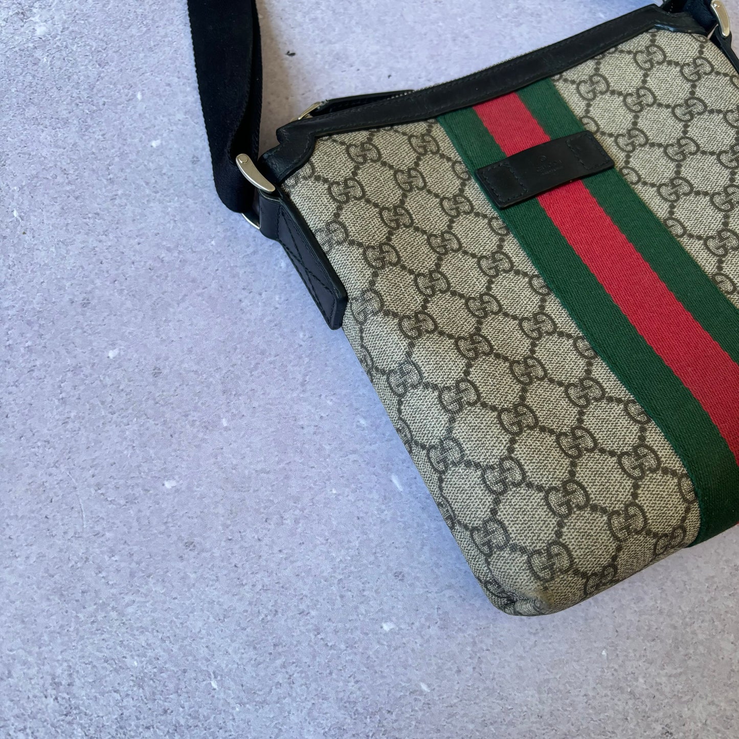Gucci Messenger Bag