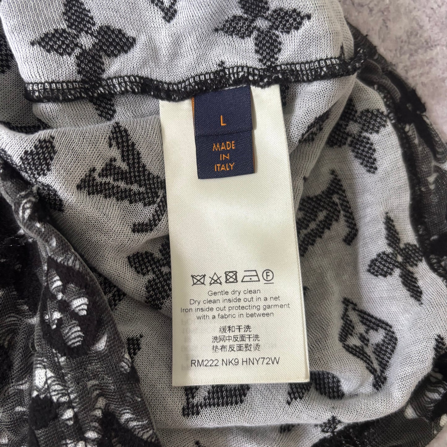 Louis Vuitton T-Shirt - Large