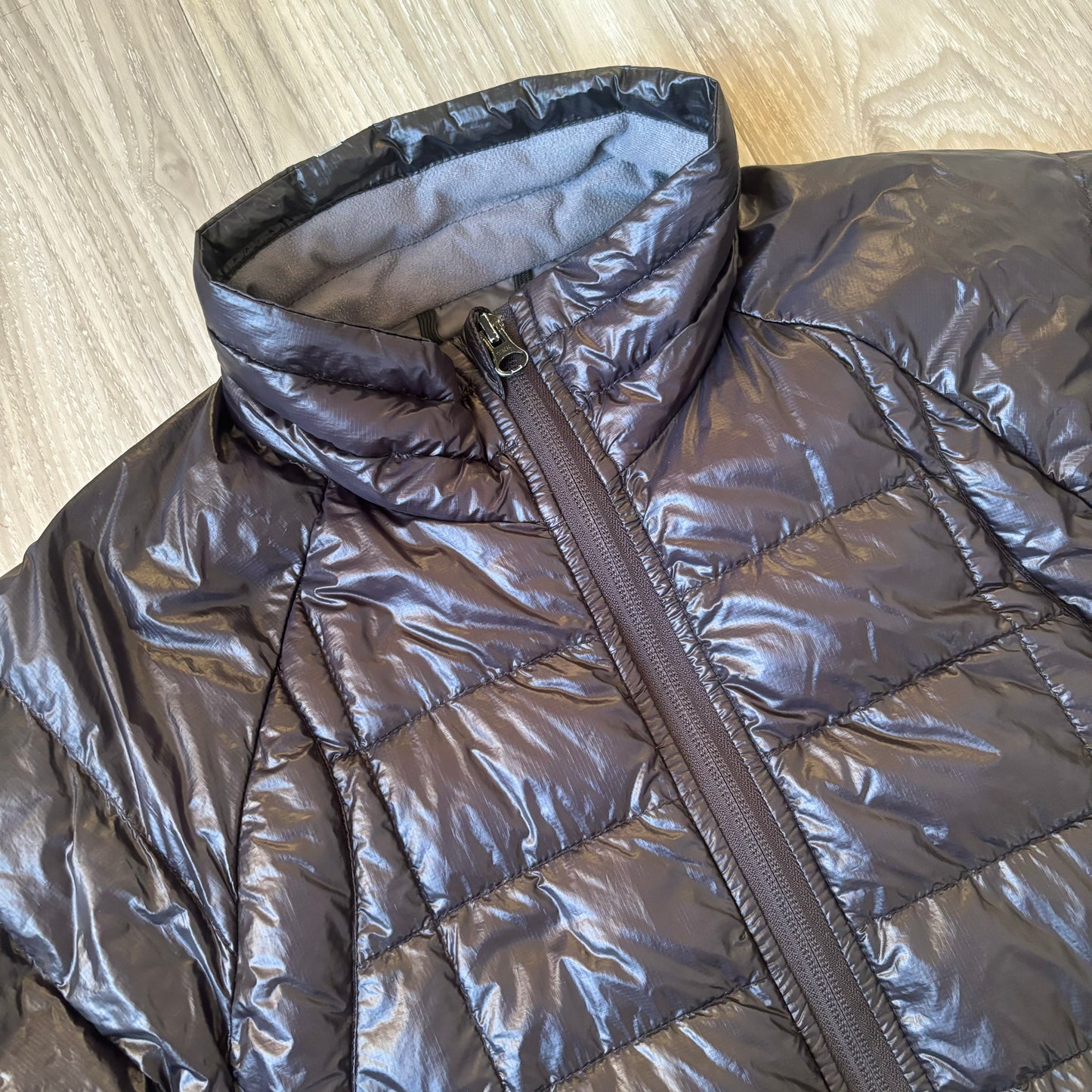 Canada Goose Hybridge Lite Puffer Jacket Size S