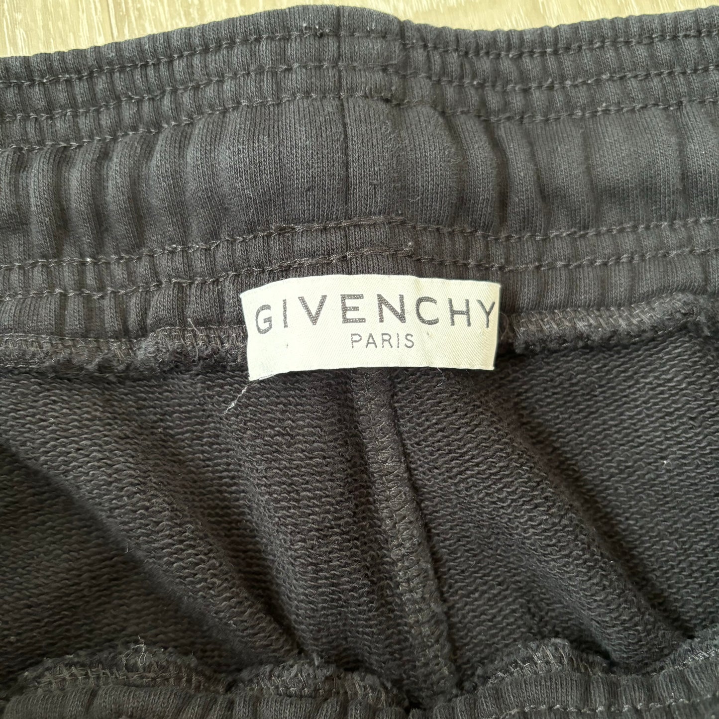 Givenchy T-Shirt & Shorts Set Size M (Oversized)