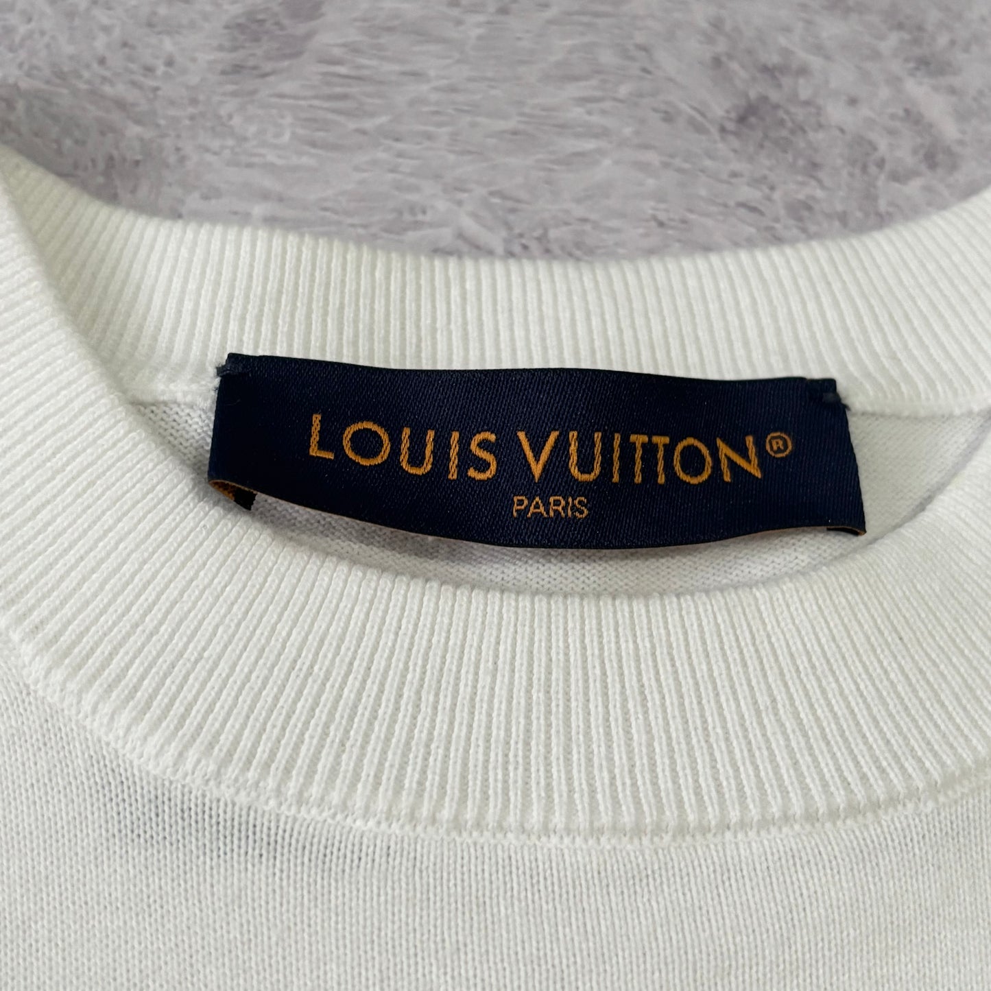Louis Vuitton T-Shirt - Small
