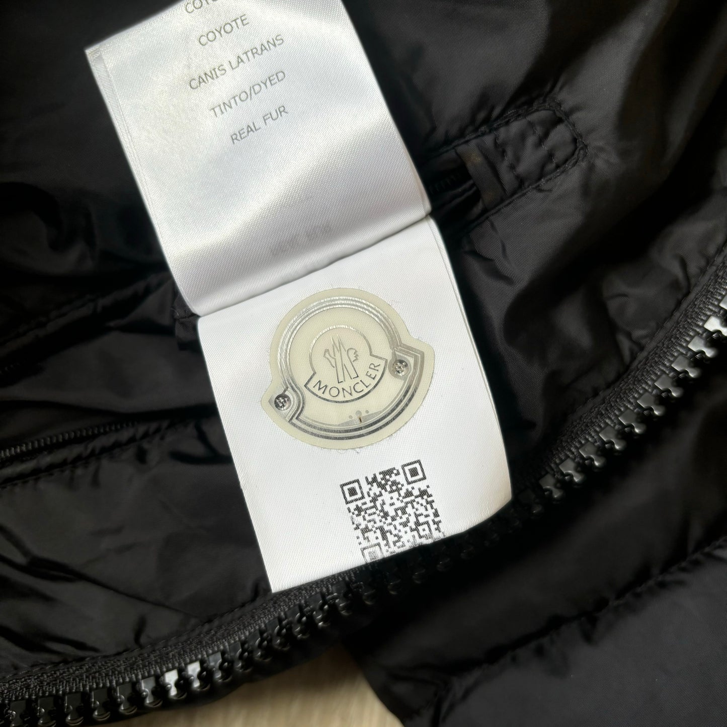 Moncler Marque Puffer Jacket