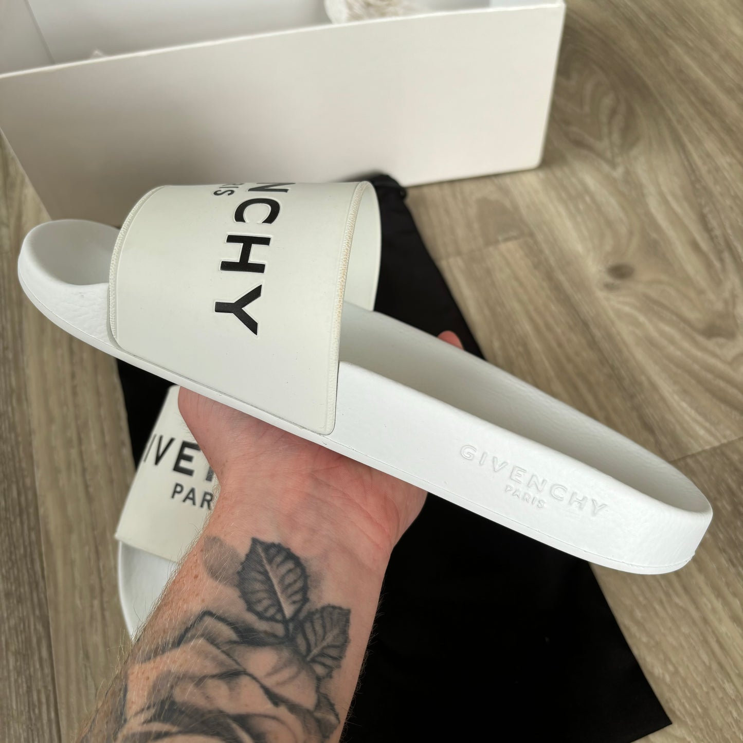 Givenchy Sliders UK 10