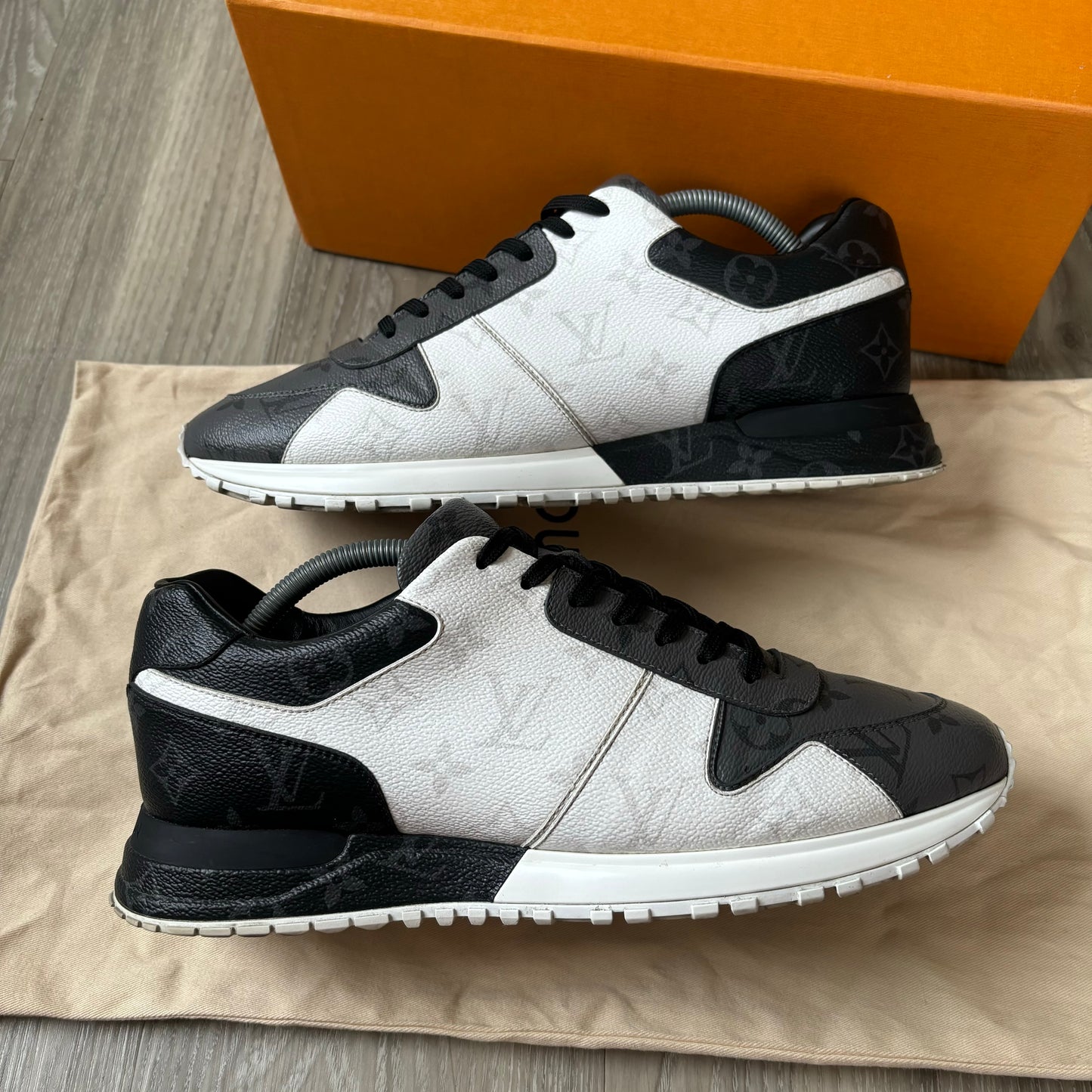 Louis Vuitton Runaway Trainers UK 9.5