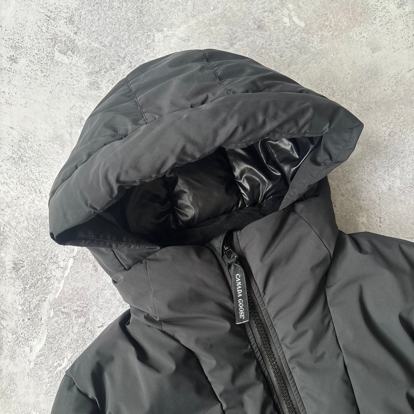Canada Goose Hybridge Puffer Jacket - Small