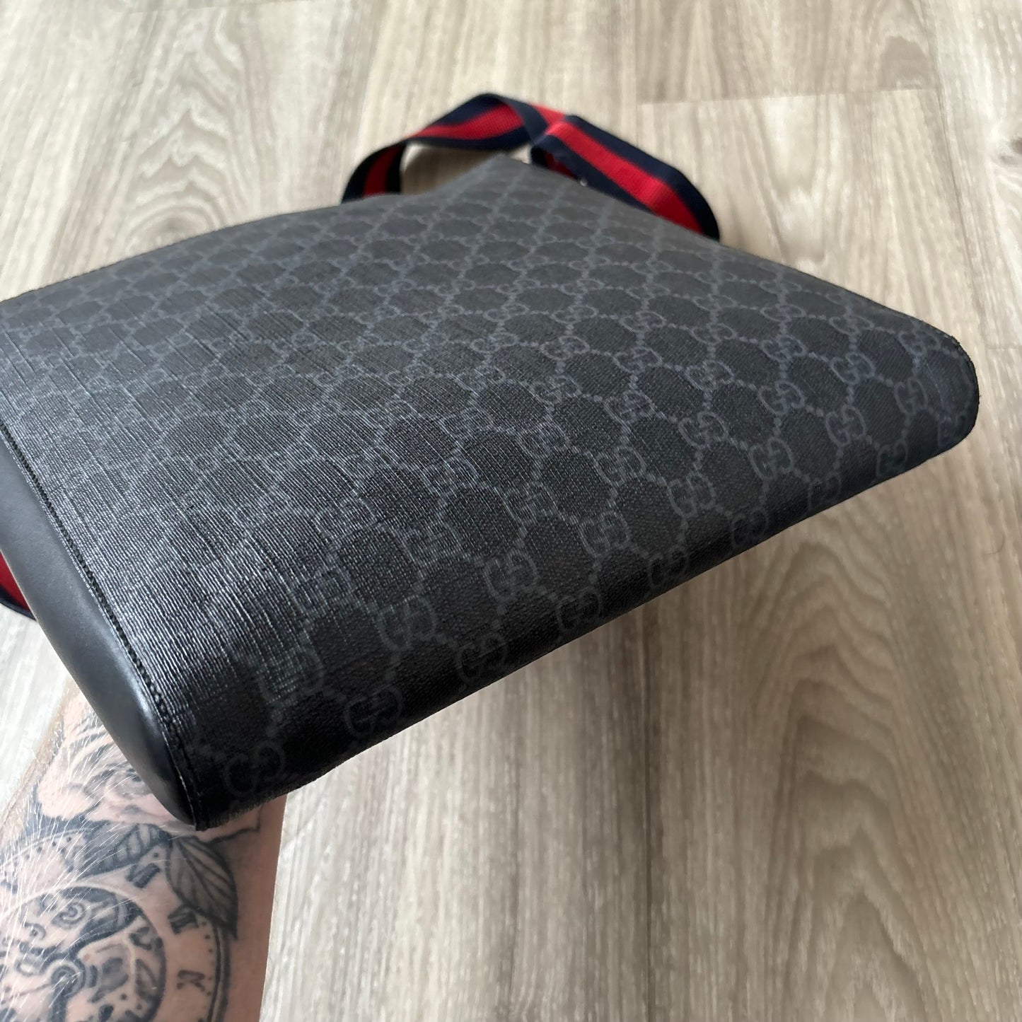 Gucci Messenger Bag