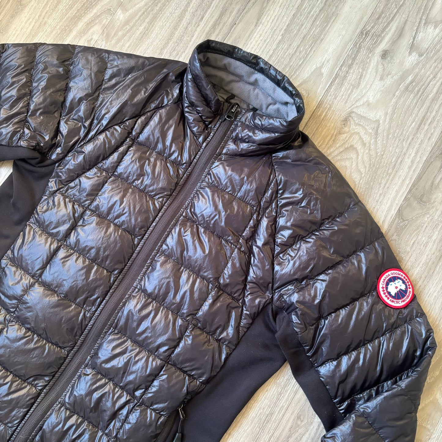 Canada Goose Hybridge Lite Puffer Jacket Size S