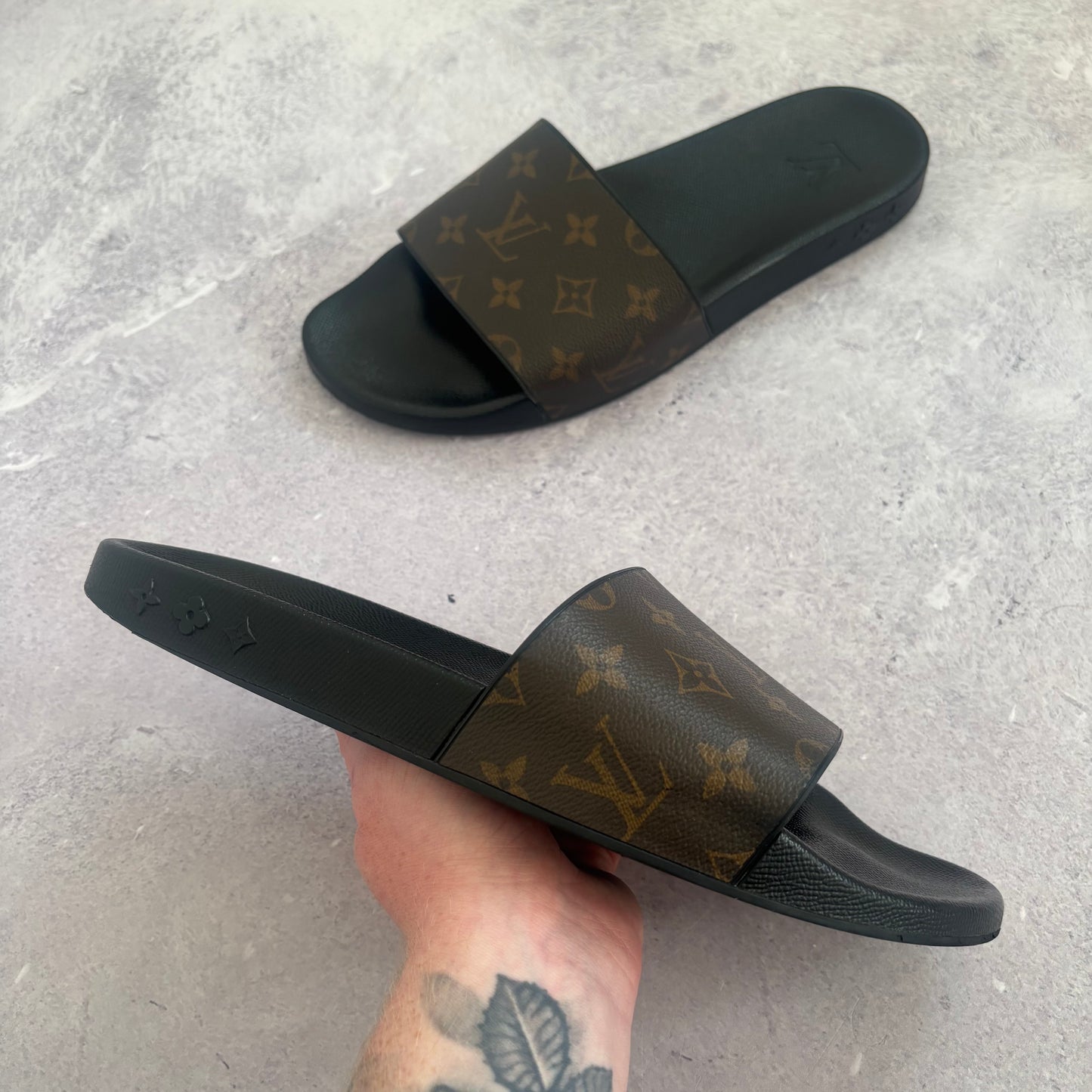 Louis Vuitton Waterfront Mule Sliders - Fits UK 11