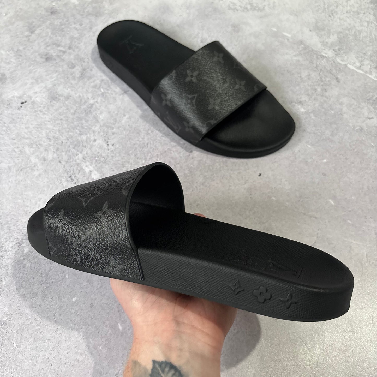 Louis Vuitton Waterfront Mule Sliders - Fits UK 9.5
