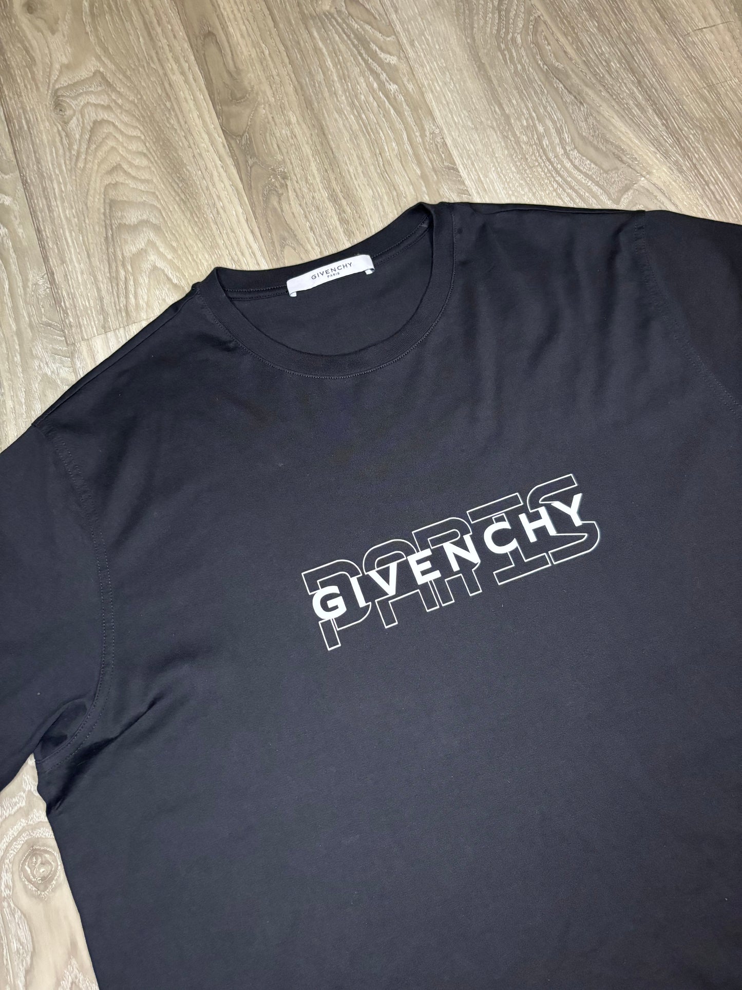 Givenchy T-Shirt