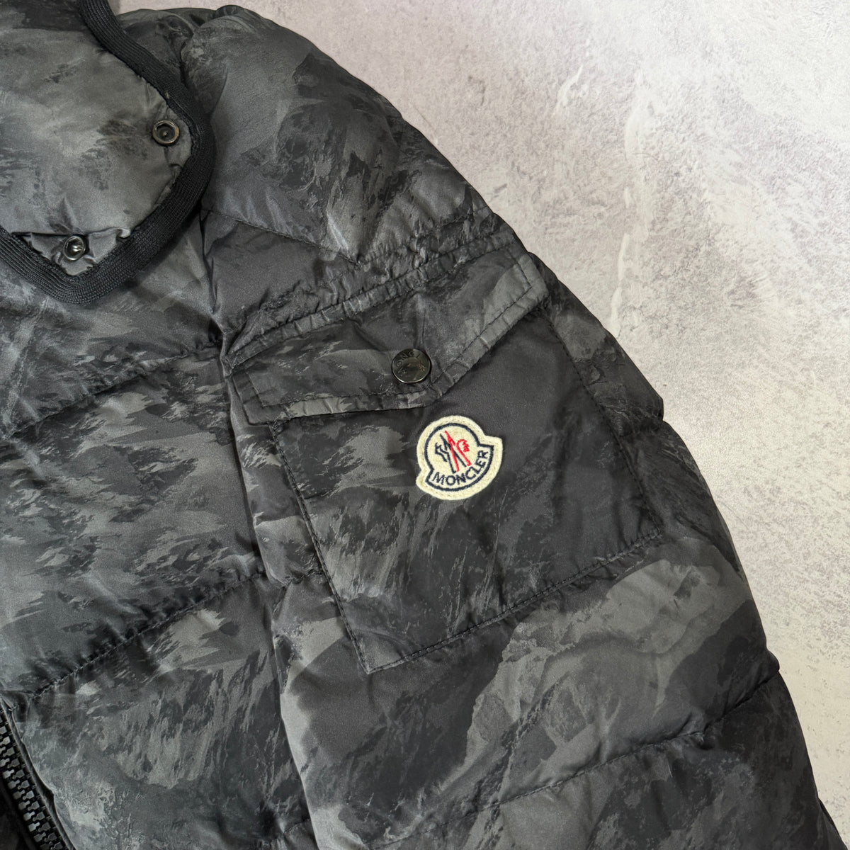 Moncler Hymalay Puffer Jacket - Size 5